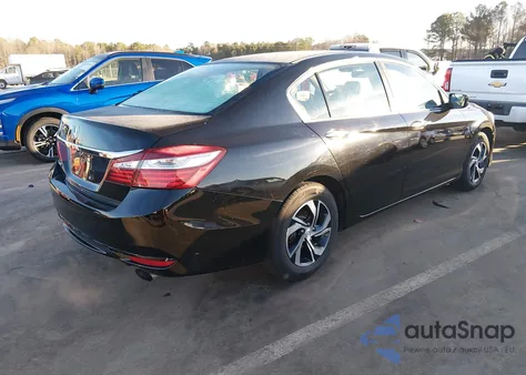2016 Honda Accord Lx z USA, uszkodzony, nr VIN 1HGCR2F39GA113743